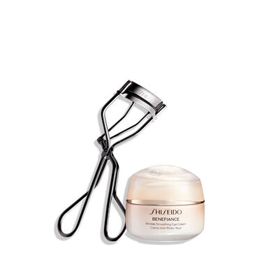D&uacute;o: Eyelash Curler Y Benefiance Eye Cream, 