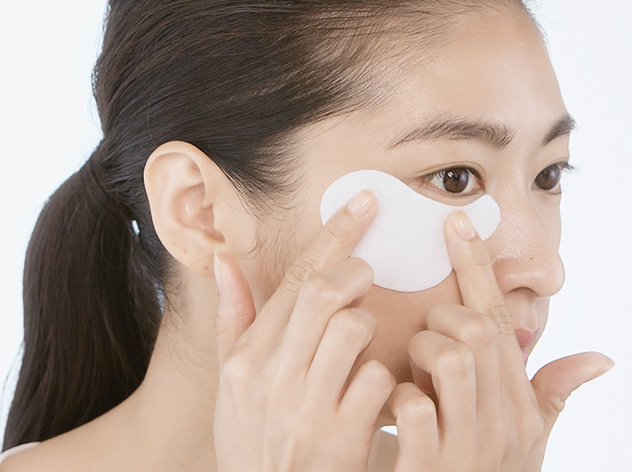 Cómo Aplicar: Mascarilla de Contorno de Ojos