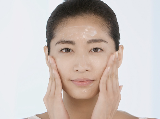 Cómo aplicar: Limpiadores con base de aceite/gel/crema